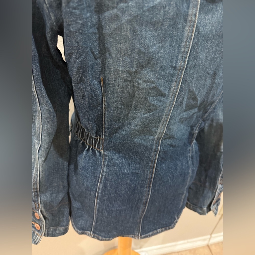 GAP Womens Denim Jacket SZ S Blazer Cut W Elastic Button Front Western Lines - Picture 5 of 9